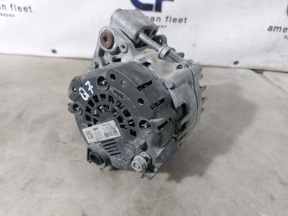 Audi Q7 10-15 Генератор 3.0 / Ауди Ку7