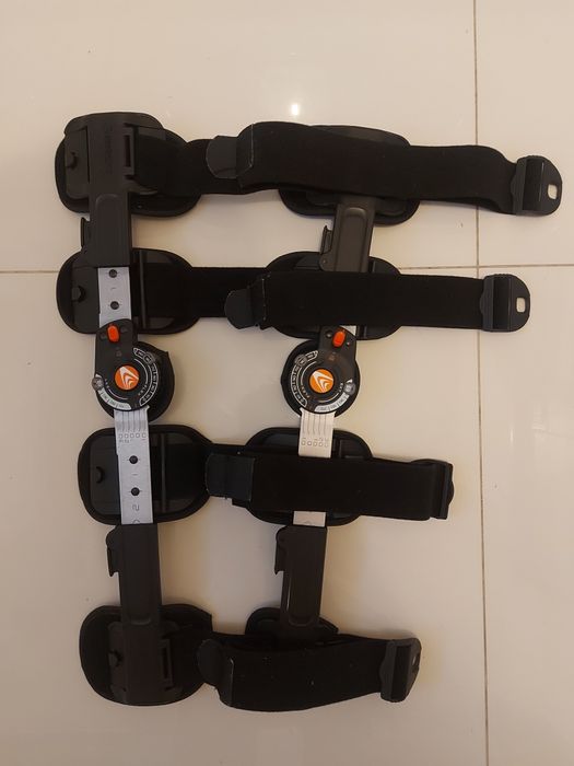 Stabilizator orteza na kolano Breg T-SCOPE aluminium