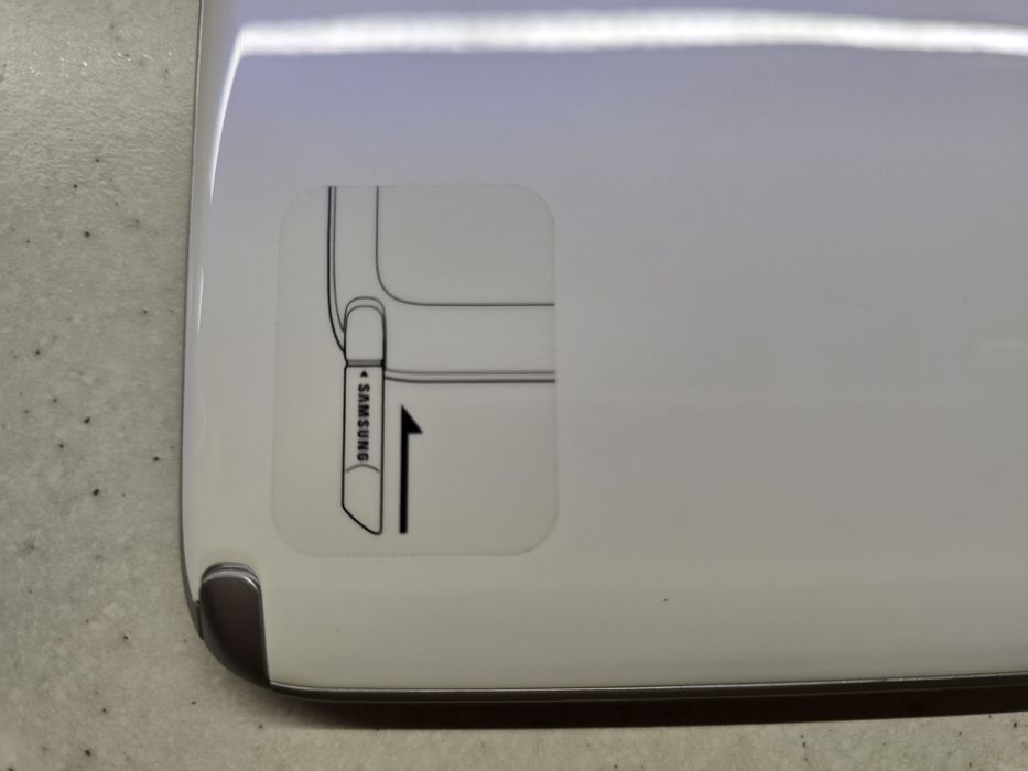 Планшет Samsung Galaxy Note 10.1 (GT-N8000ZWASEK) Pearl White