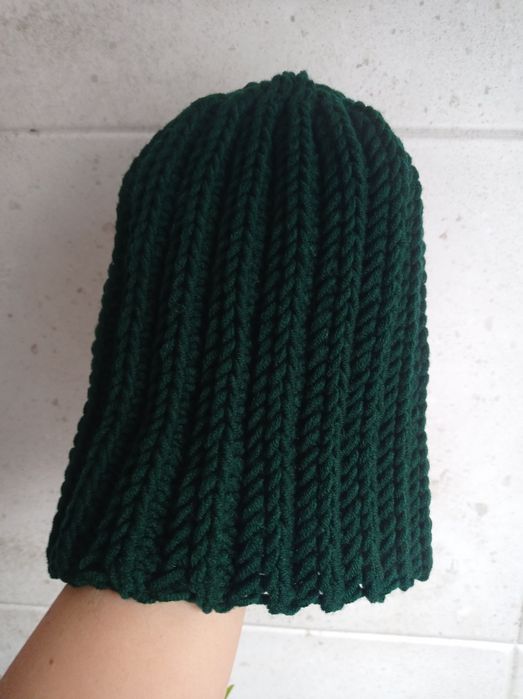 Czapka z merino nowa gruba mięsista
