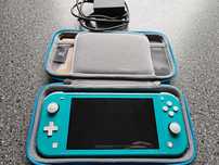 Nintendo Switch Lite turkus stan bardzo dobry zielony futerał