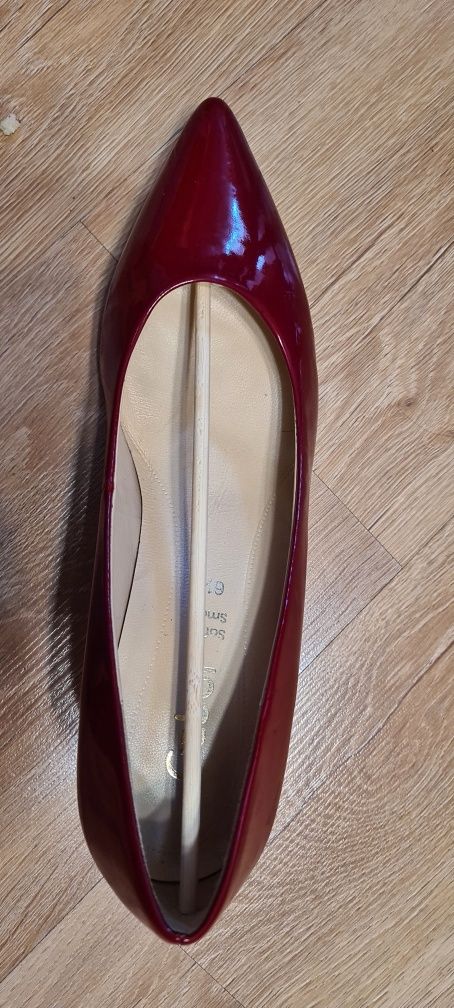 Buty Gabor 39.5 czerwone ze skóry Czółenka, Szpilka, Lakierek