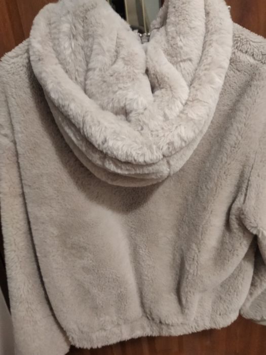 Futerko ciepłe  Bershka OKAJZA