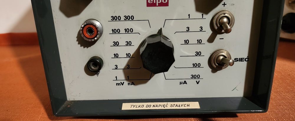 Stare urządzenie miernicze 1968 rok