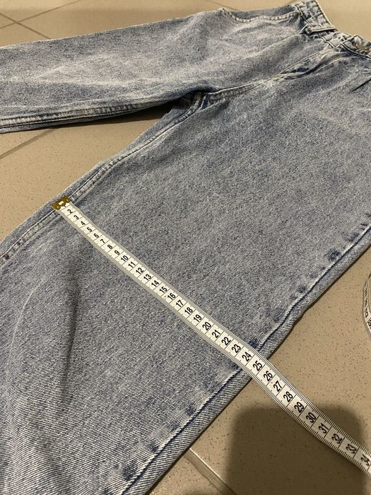 Голубі джинси баллони