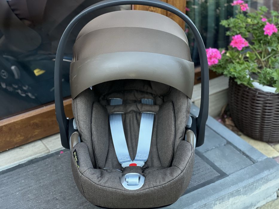 Автокрісло Cybex cloud Z i-size