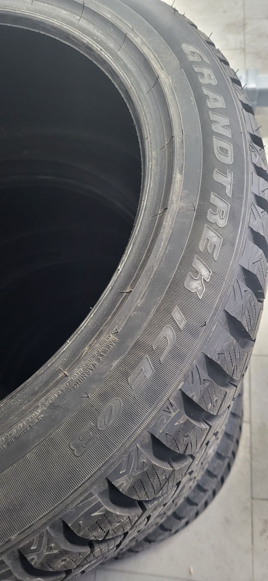 Opony zimowe 315/40R21 115T Dunlop Grandtrek Ice03 2022 kpl