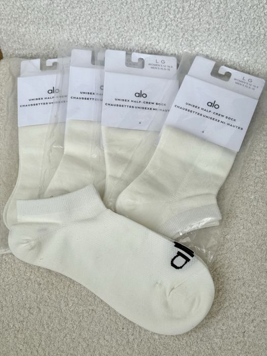 Шкарпетки alo yoga білі унісекс
