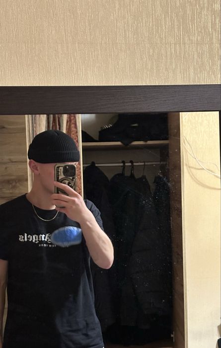 Чорна шапка біні , нова в упаковці