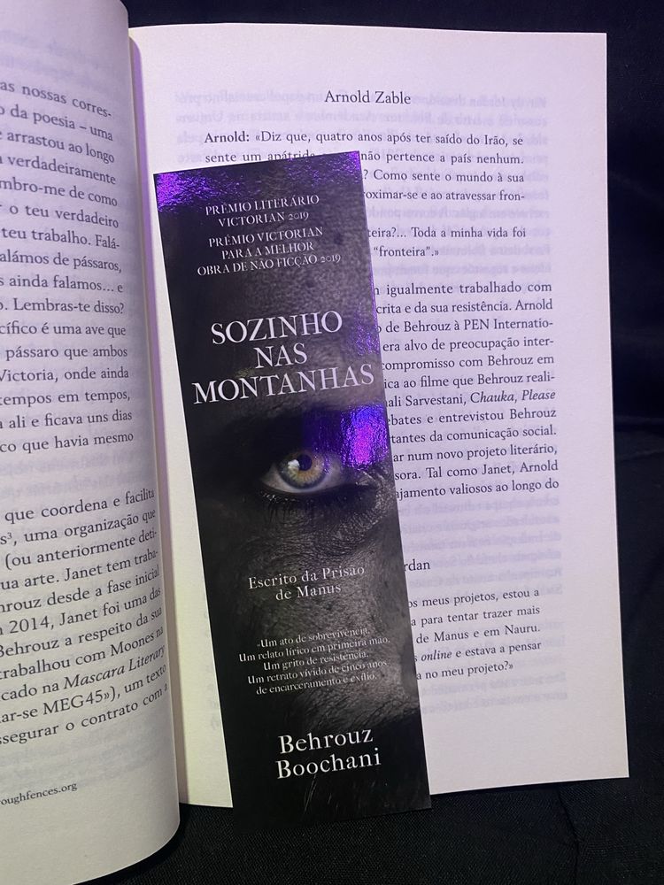 Livro “Sozinho nas Montanhas” de Behrouz Boochani