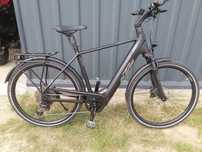Nowy. Rower elektryczny KTM CX 820.  2025r.0