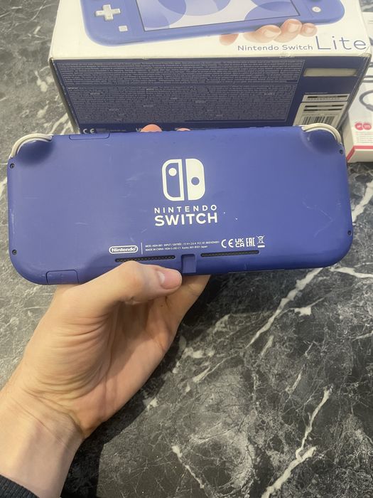 Ігрова консоль nintendo switch lite coral