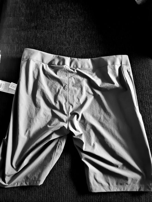 Calções Fox Ranger com forro. Novo