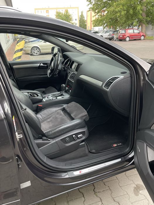 AUDI Q7 S-line 4.2