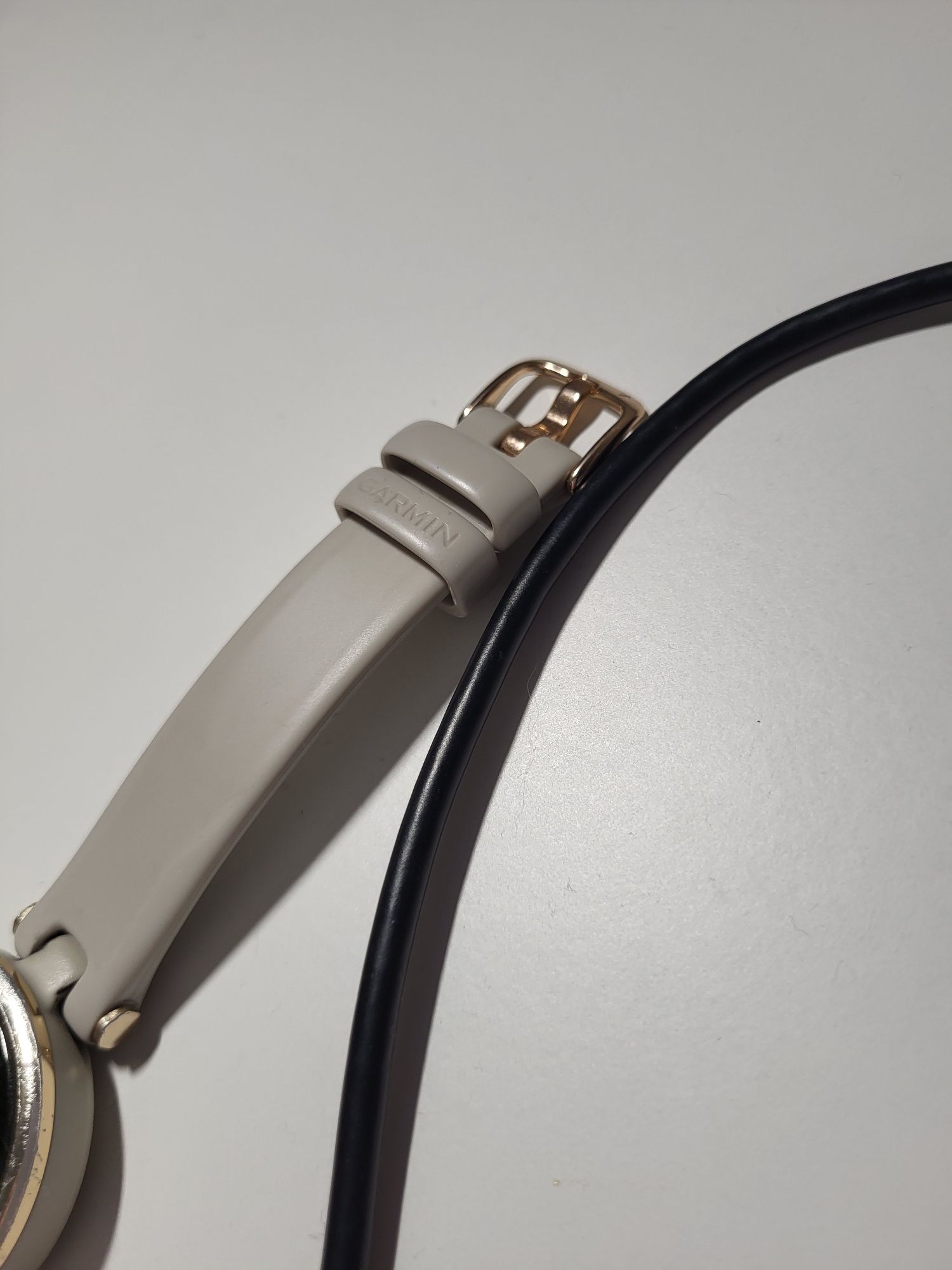 Garmin Lily 2 smartwatch