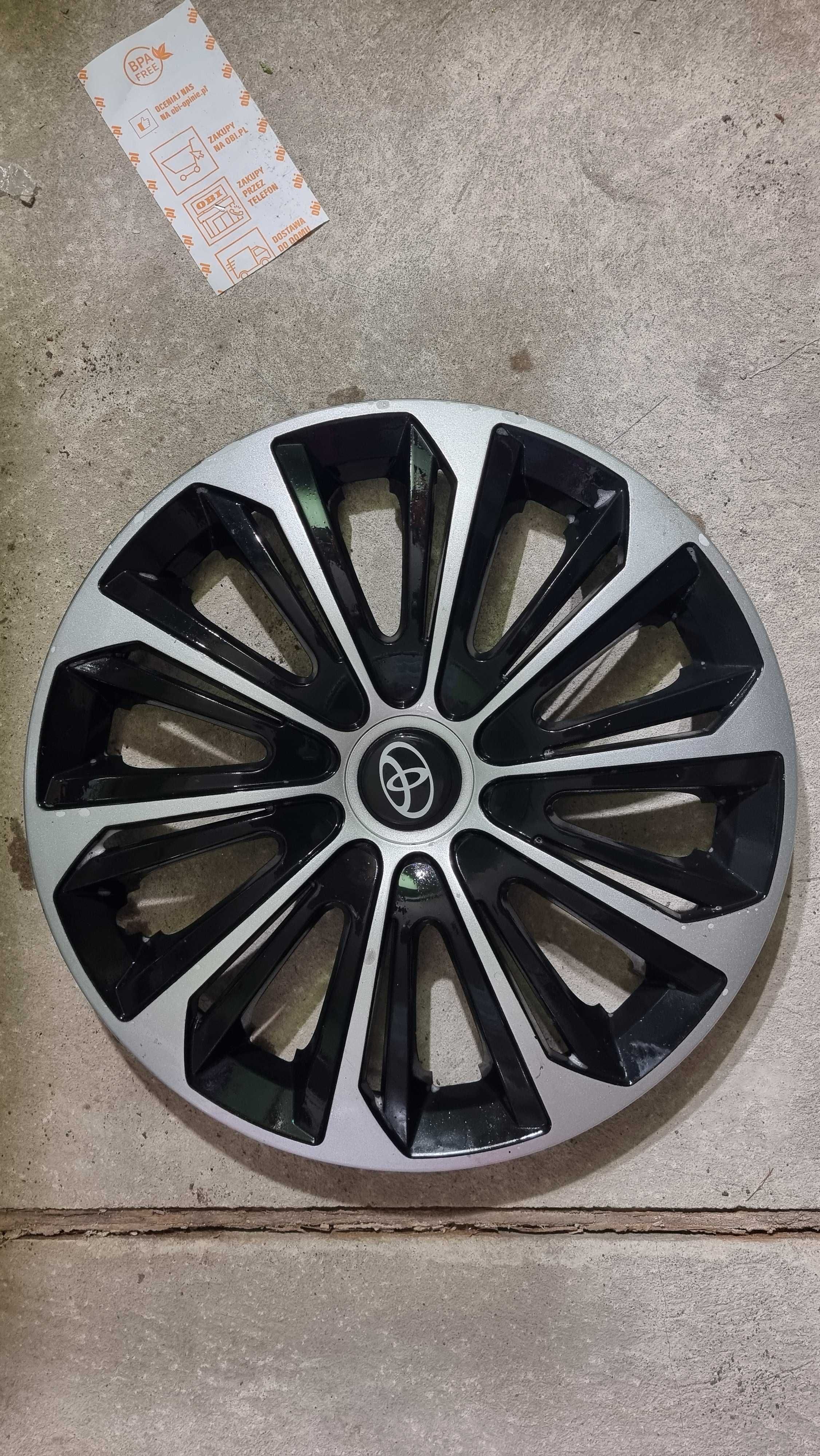 Kołpaki do Toyoty R15