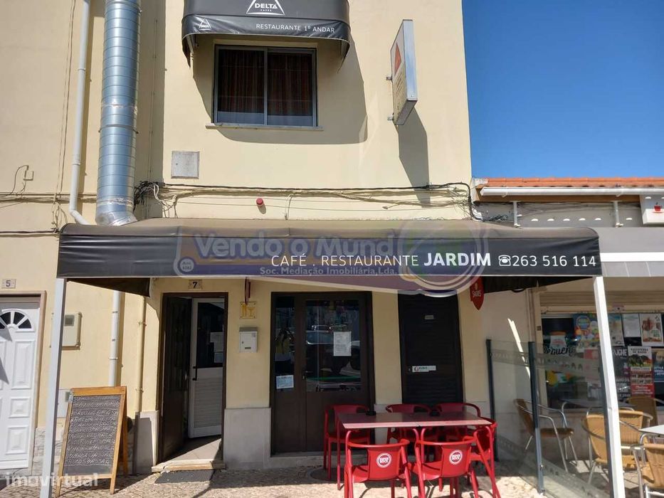 Churrasqueira em Benavente para trespasse (B462)