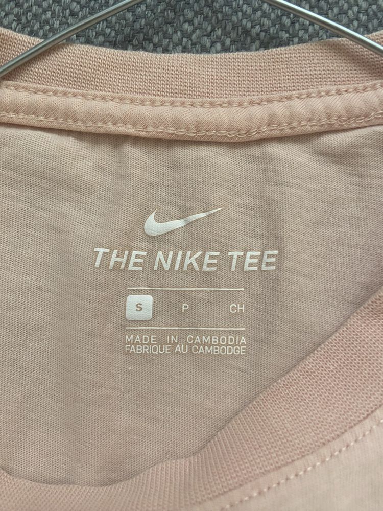 Koszulka Nike S różowa