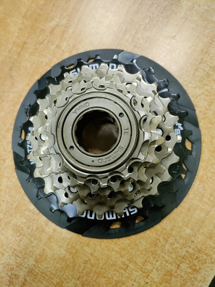 Трещотка Shimano TOURNEY MF-TZ500-6-CP 6 скоростей с защитой