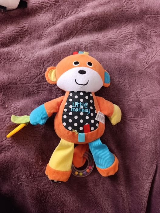 Іграшки для новонароджених