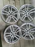 #350 Felgi aluminiowe Vw 7,5" x 17" 5x112 ET 27 Passat B6 B7 B8