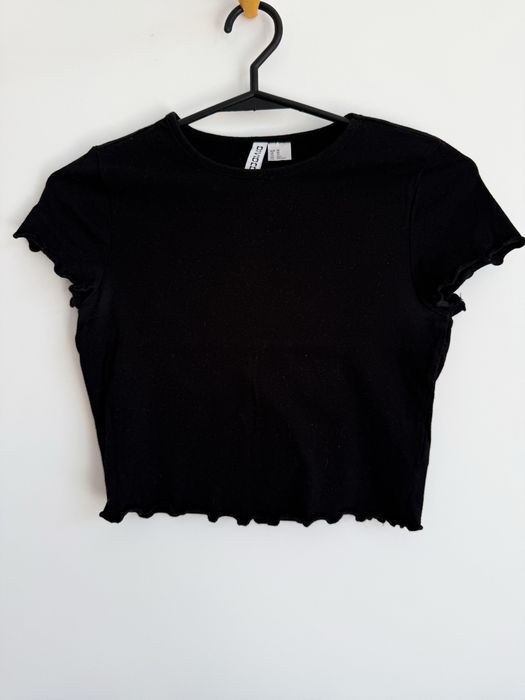 H&M czarny crop top z falbankami XS
