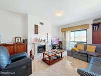 Apartamento T4 com 201 m² no Barreiro com  2 Estacionamentos | Dr. Kas
