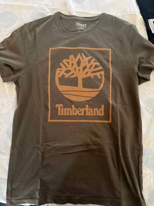 T-shirts originais S/M — Levi’s, Timberland, Mike Davis, Vans, outros