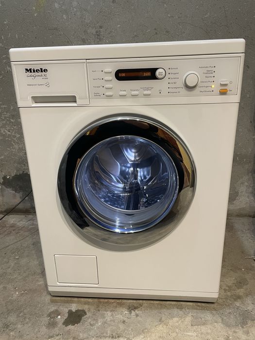 Пральна машинка..Miele v 5000”