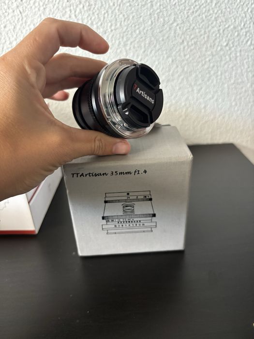 Sony a6400 + 3 objetivas + cartão de memória 256 GB