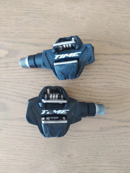 Pedais de encaixe para BTT