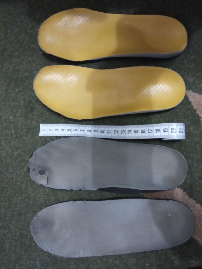 Сандали босоножки 33- 34 размер 21,5 см плюс стельки ортопедические