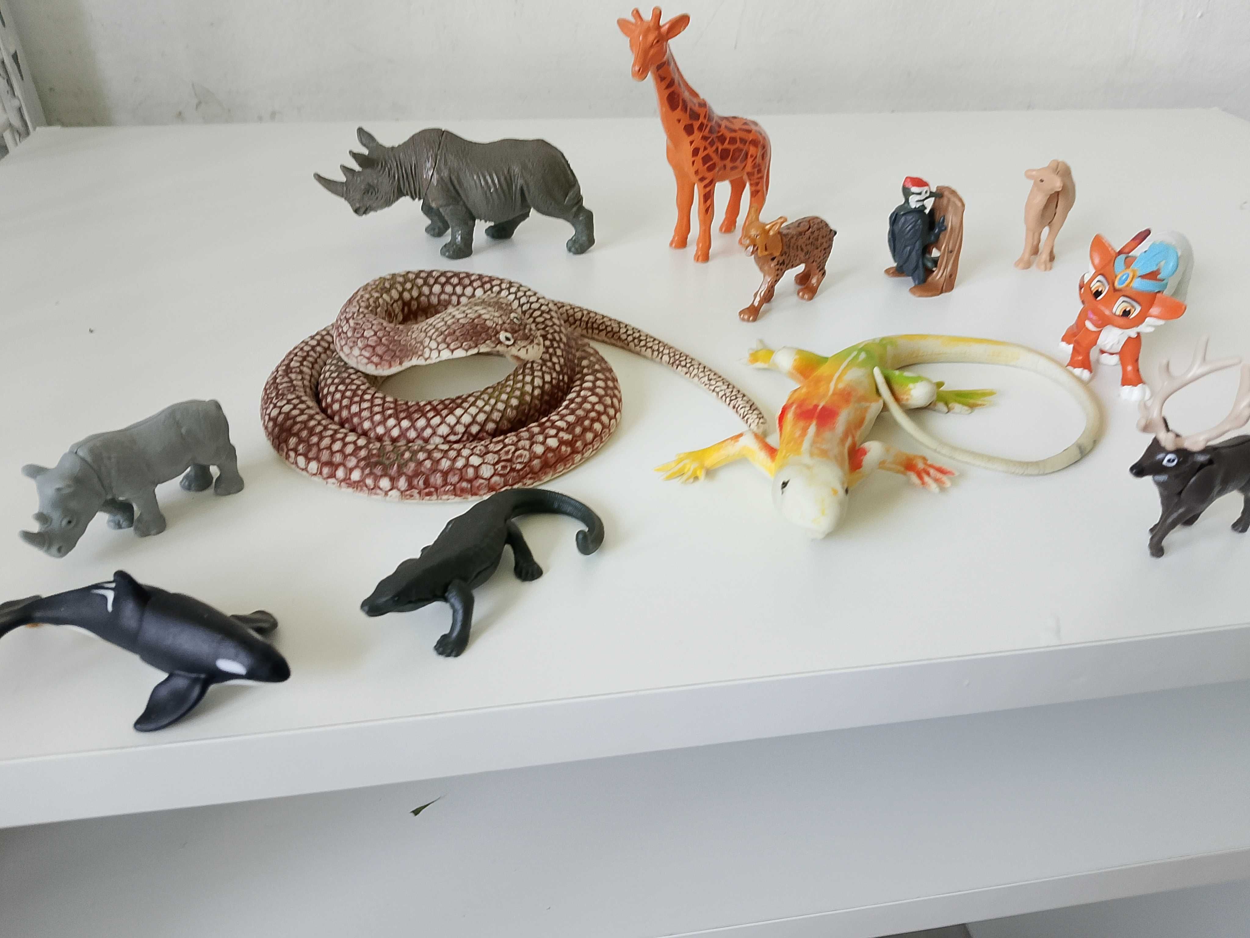 Zwierzątka figurki