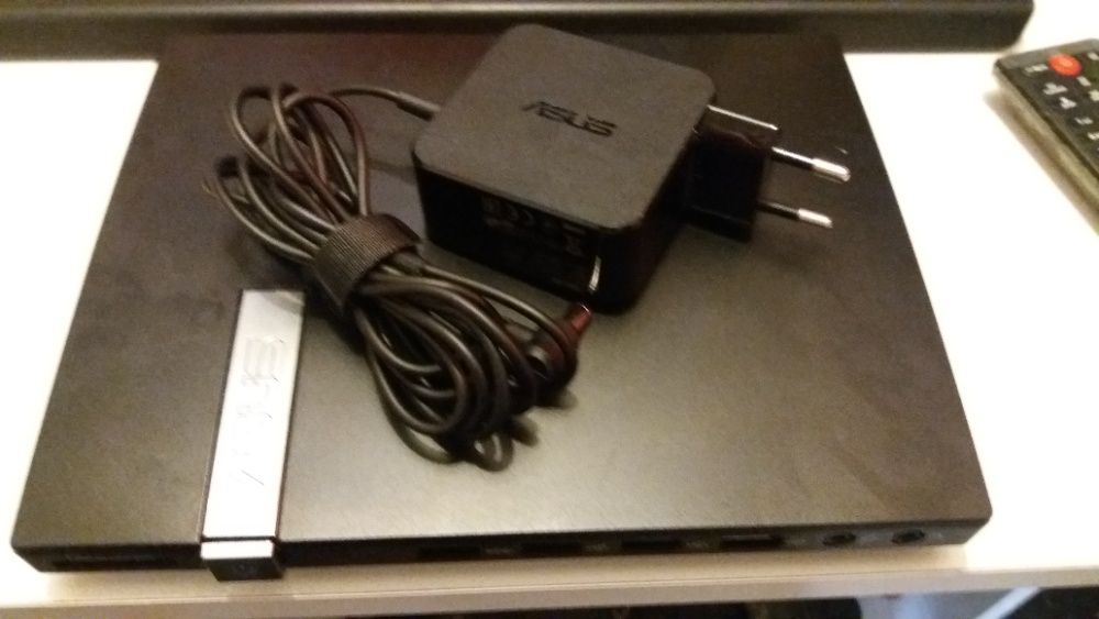 Mini Pc Asus EeeBox E210-B0640 N2807