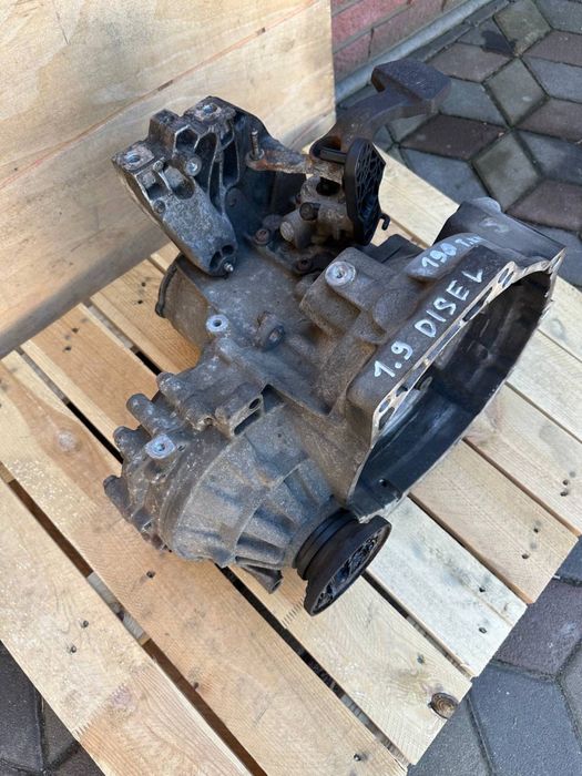 Коробка КПП 1.9 VW Volkswagen Golf 5 Jetta 5 Passat B6 Caddy Touran