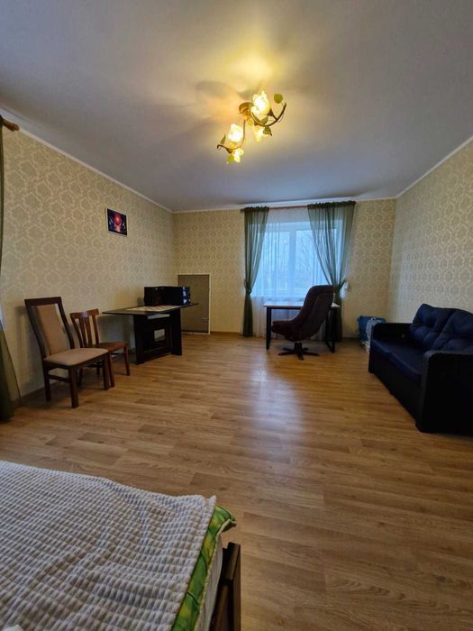 Продаж будинку 214  кв. метрів в 40 км від Києва.