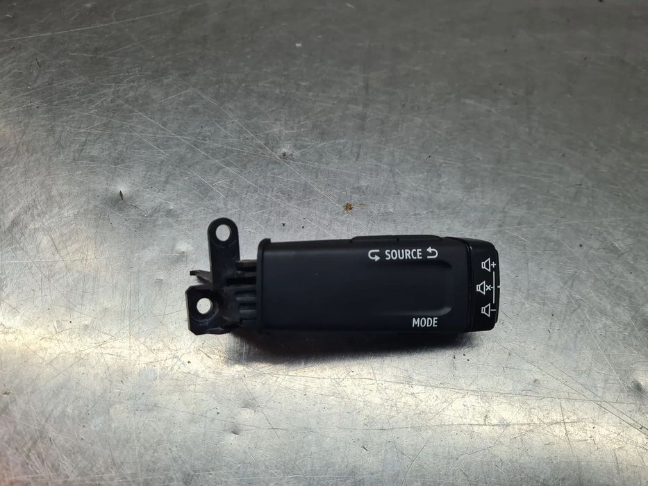 Manípulo do rádio RENAULT Kangoo III