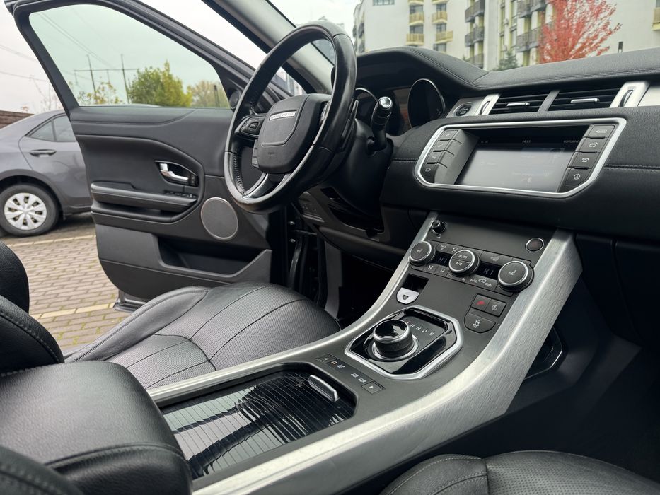 Продам Range Rover Evogue 2018 рік 2.0 D 4x4 в ідеальному стані!