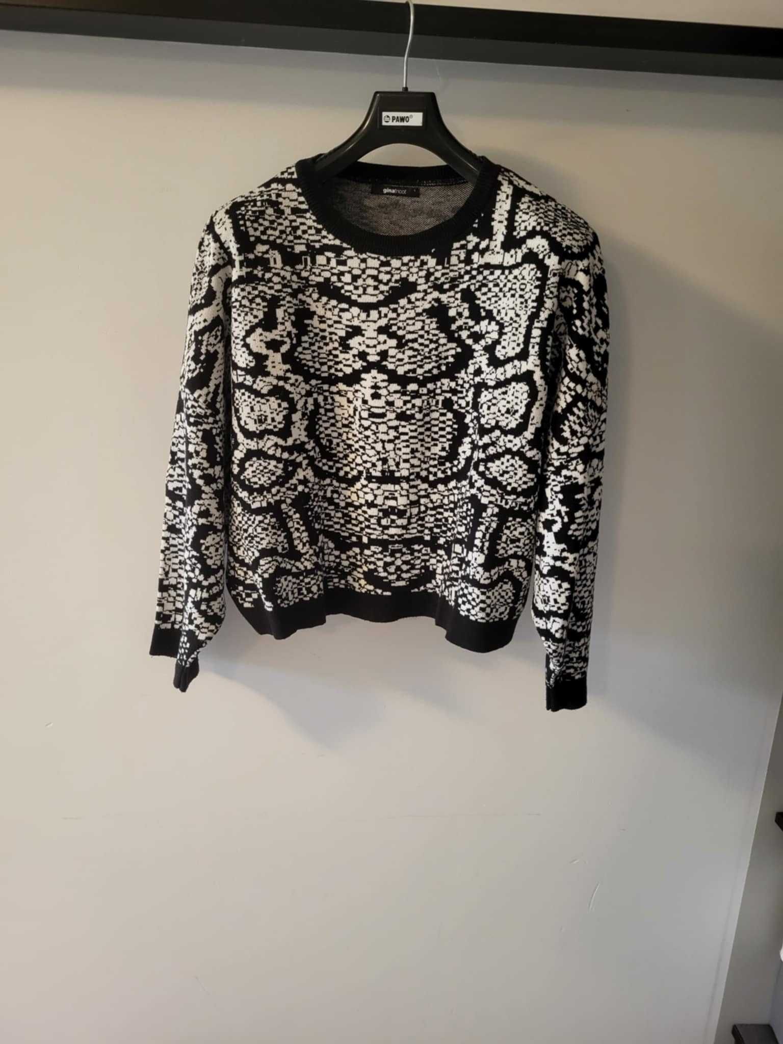 Sweter z wężowym wzorem L wiskoza