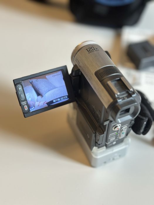 Kamera Mini DV Sony DCR-PC350E PAL , 3 baterie, idealna, analog look