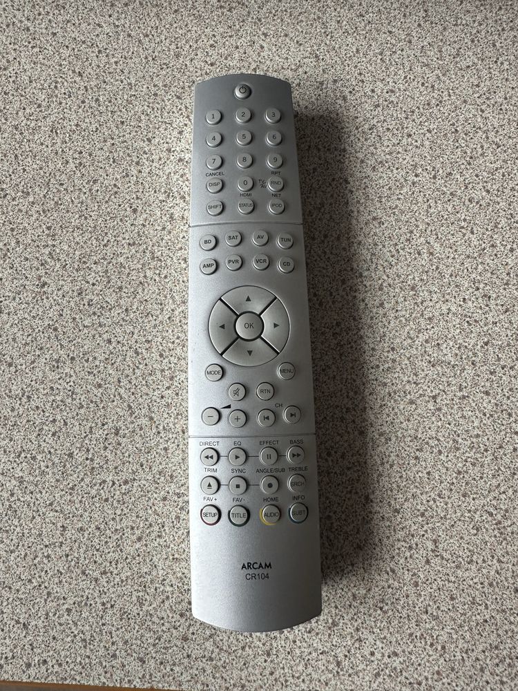 Amplituner Arcam AVR 600