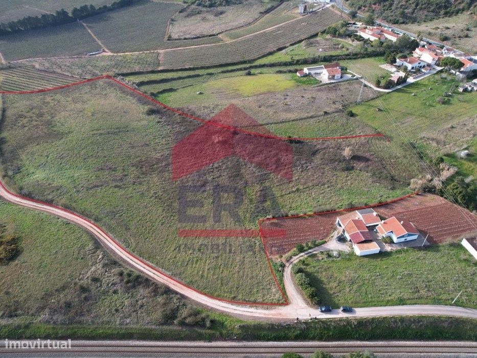 Terrenos rústicos em A-da-Gorda, Óbidos
