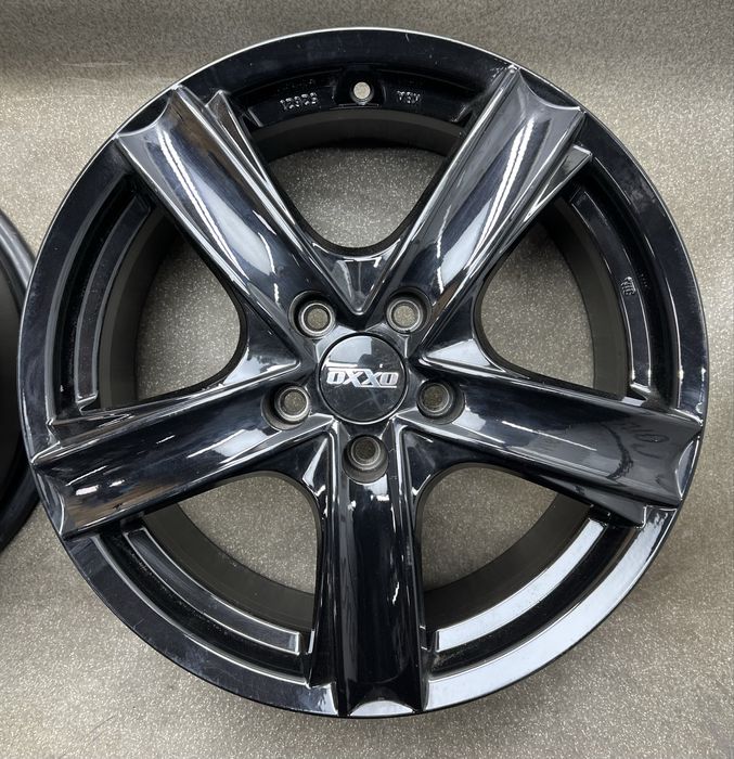 Диски R17 5 112 et40 J7 Audi VW a4 a6 q3 q5 passat golf skoda a7 b7 b8