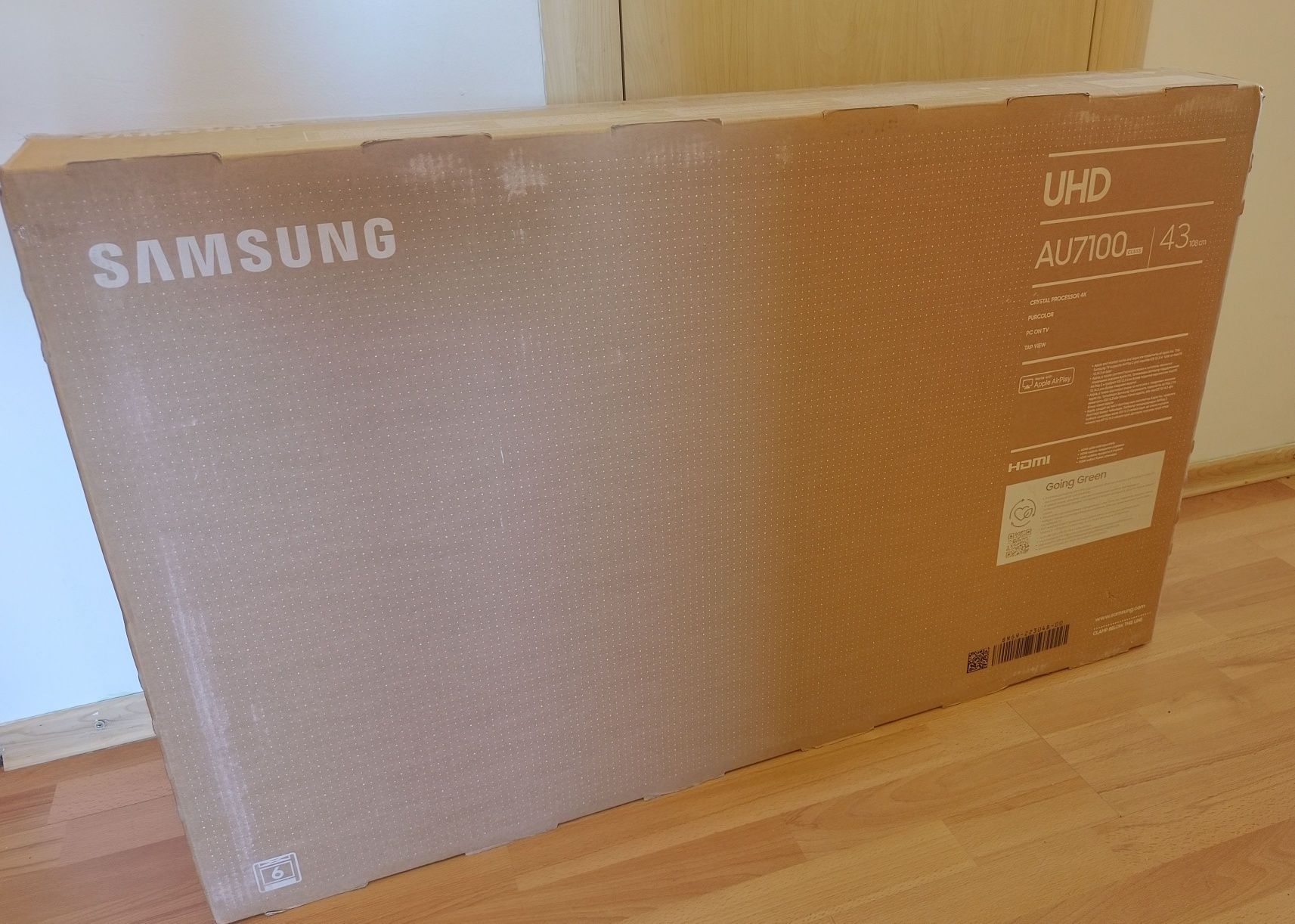 Телевізор Samsung AU7100 діагональ 43