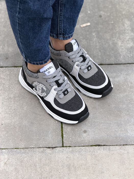 Chanel классные кроссовки