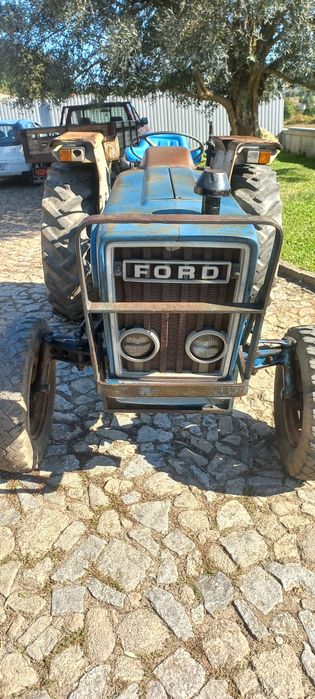 Vendo Ford 3600 tudo original com documentos