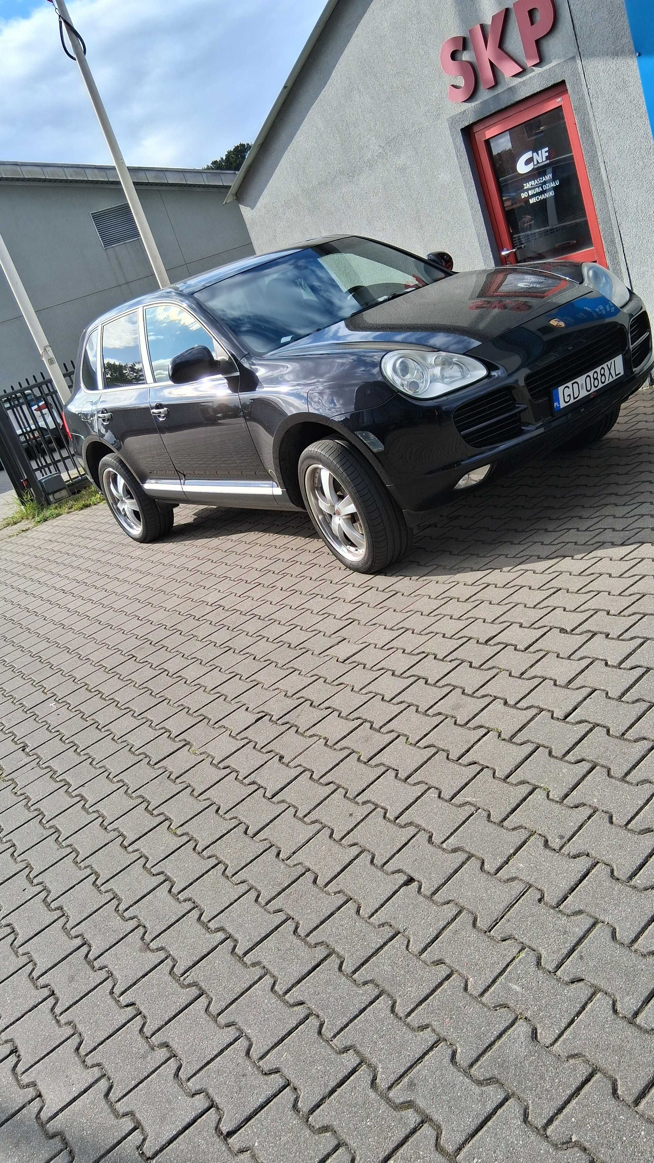 sprzedaż porsche cayenne
