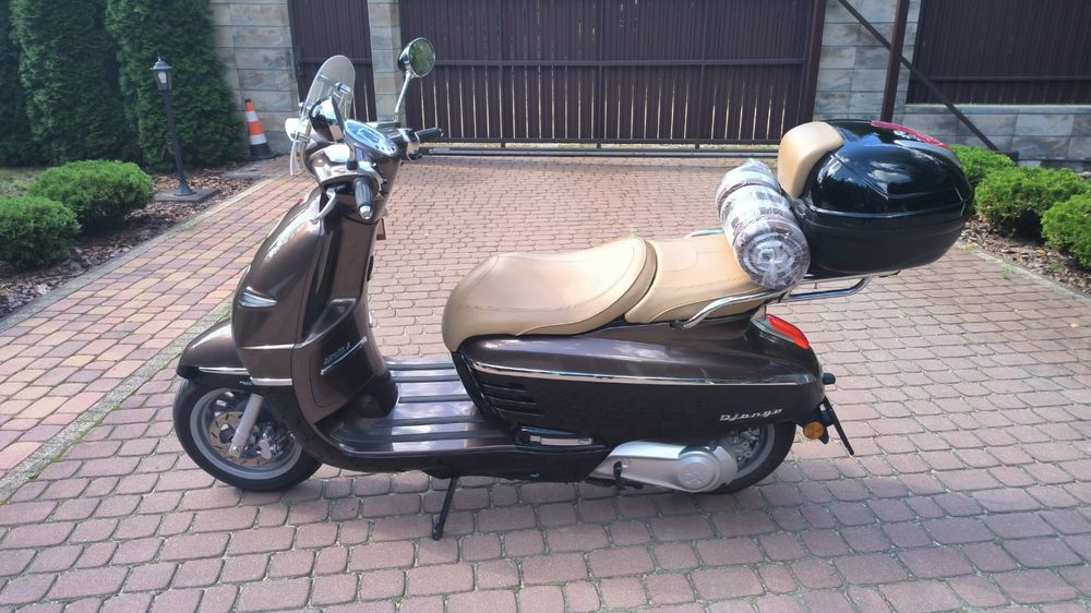 Skuter Peugeot Django 125 Allure (Vespa)