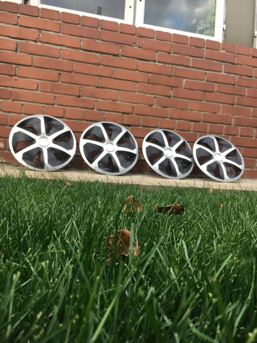 Продам ковпаки r14