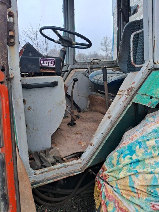 Продам трактор юмз